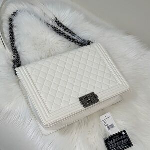 CHANEL Patent Leather Ivory white Quilted Large Boy Bag used 2x